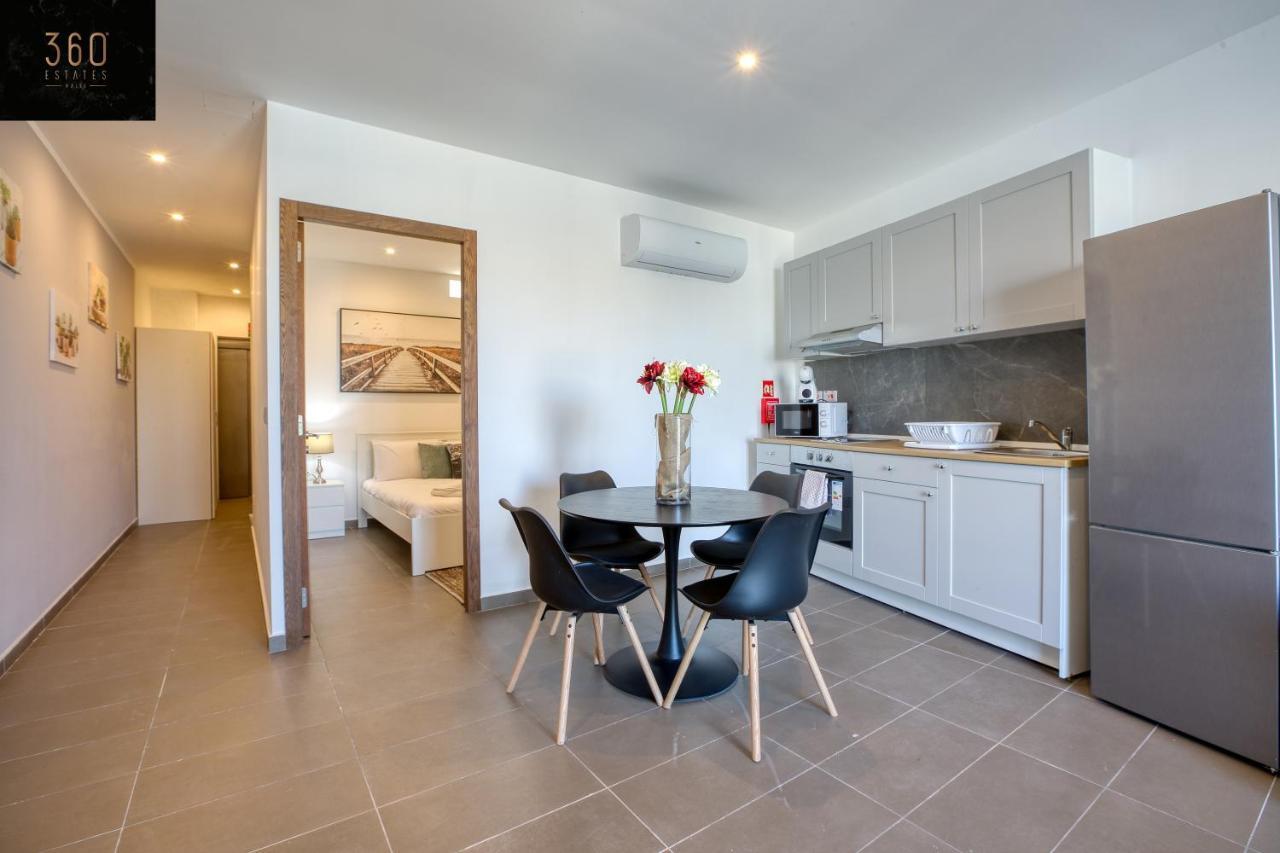 Gzira'S Seashore Stayaway Close To Manuel Island Buitenkant foto