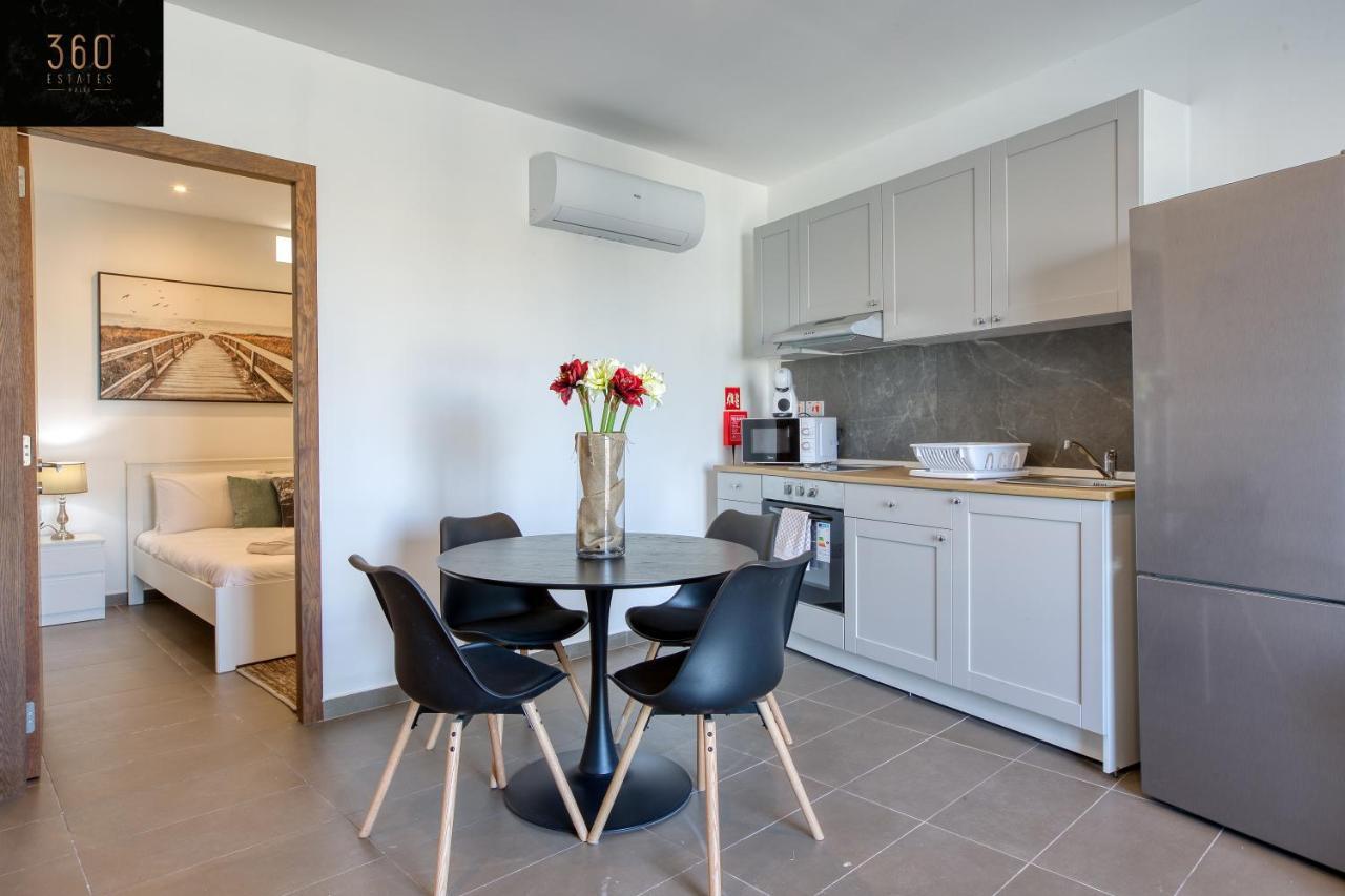 Gzira'S Seashore Stayaway Close To Manuel Island Buitenkant foto