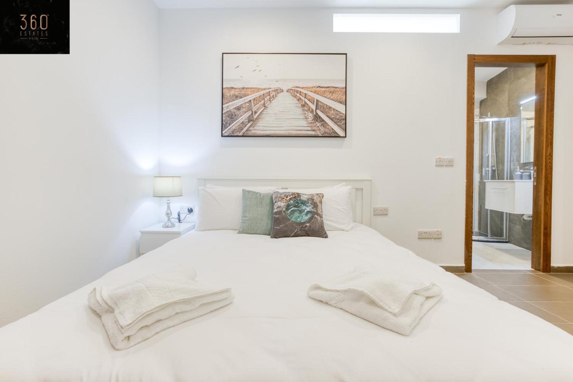 Gzira'S Seashore Stayaway Close To Manuel Island Buitenkant foto
